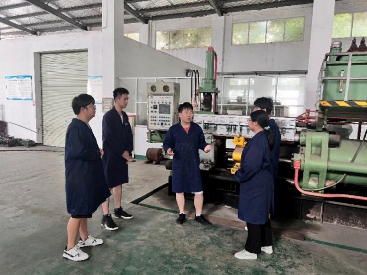 大发娱乐
学子李德华：在潜心科研中开出人生绚丽之花