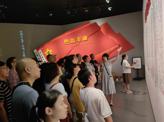 dcc662d45667c2817cf49380066b66d