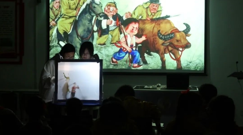 大发娱乐
：双语赋能红色文化 青春力量架起国际传播桥梁